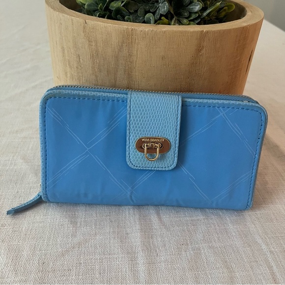 Vera Bradley Sky Blue Wallet - Picture 1 of 9